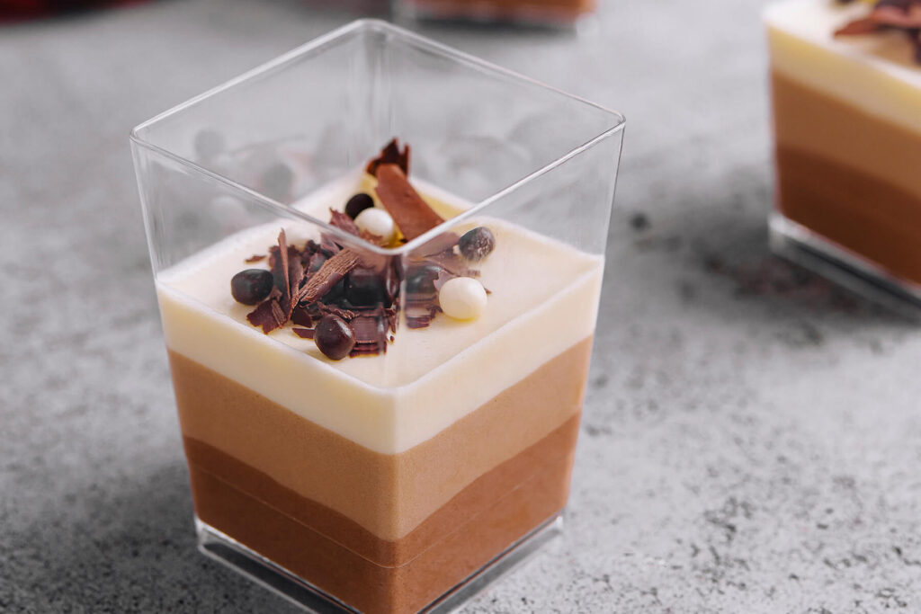 Dreierlei Schokoladenmousse im Glas