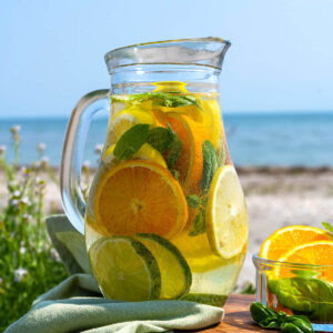 Detox-Infused Water Zitrus Minze