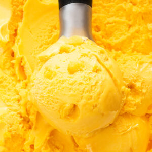 Mango-Sorbet cremig-gelb