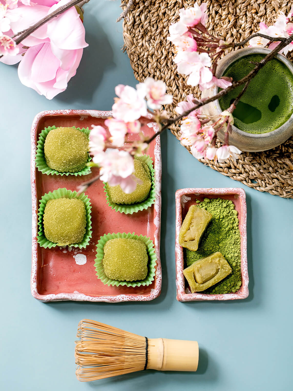 Matcha-Mochi – das japanische Süßreis-Dessert mit zeremoniellem Matcha-Tee