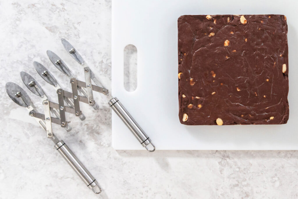 Schoko-Macadamia-Fudge