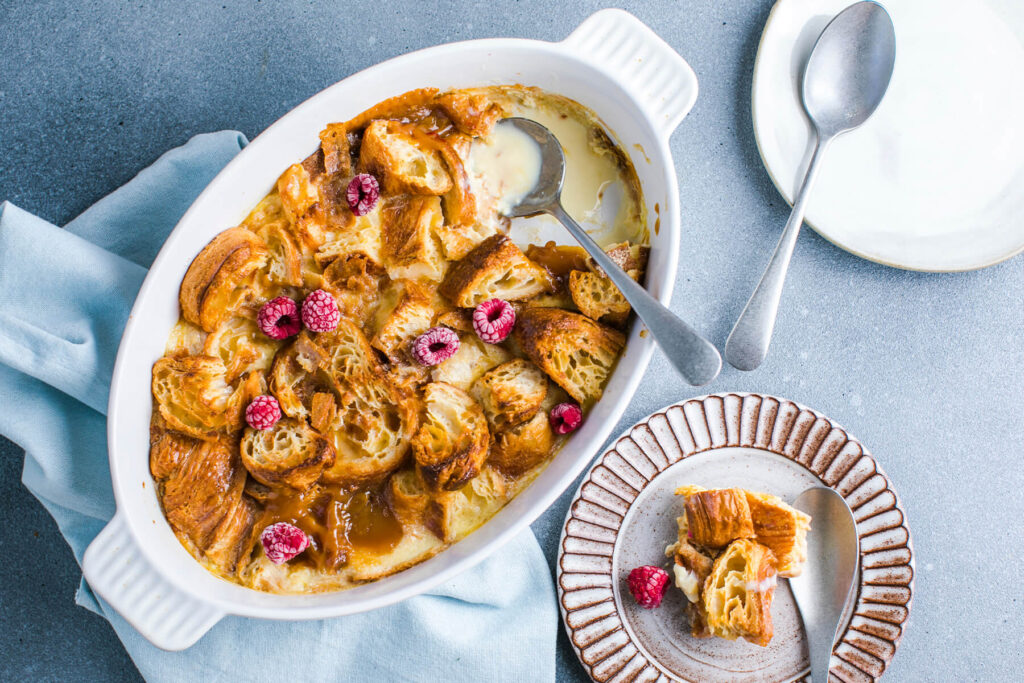 Croissant-Auflauf mit Vanillesauce