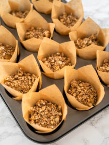 Bananen-Haferflocken-Muffins mit Haferstreuseln