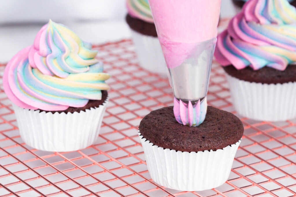 Einhorn-Regenbogen-Buttercreme