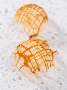 Karamell-Cupcake-Topper - filigrane Karamellgitter